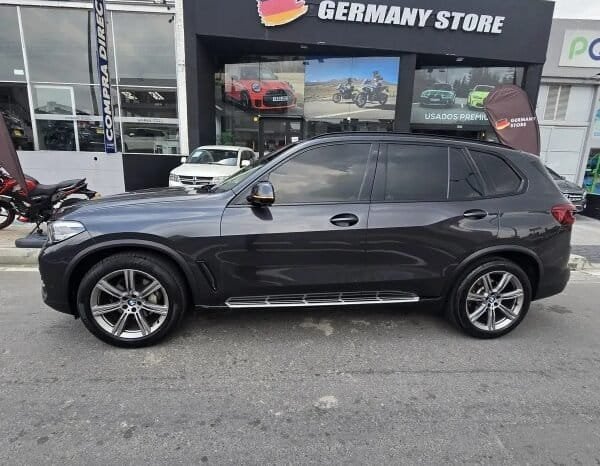 
BMW BMW X5 3.0 Xdrive30d Premium 2020 lleno									