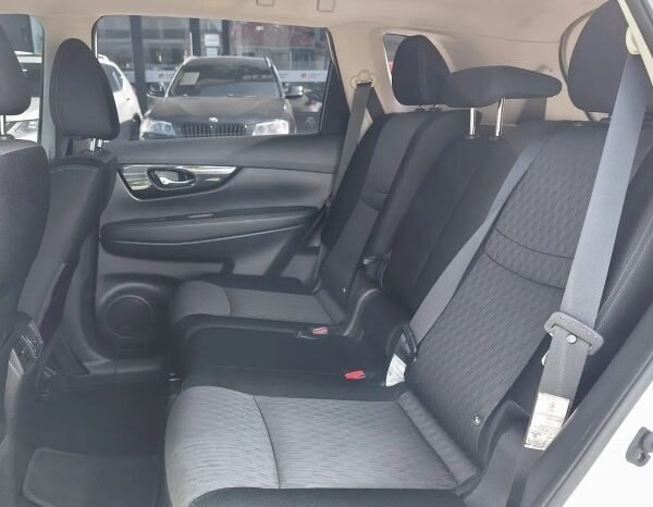 
Nissan X-Trail Advance 7P 2023 lleno									