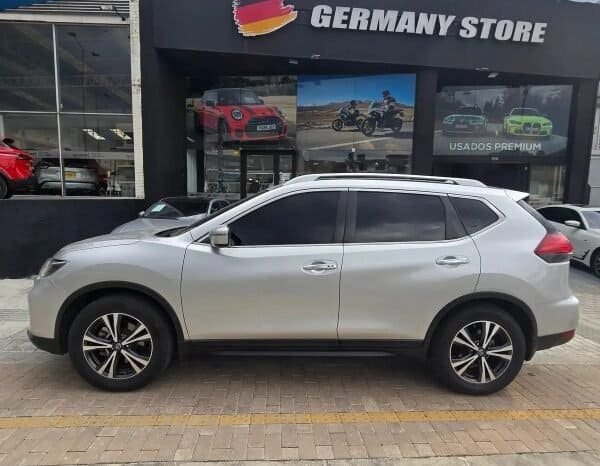 
Nissan X-Trail Advance 7P 2023 lleno									