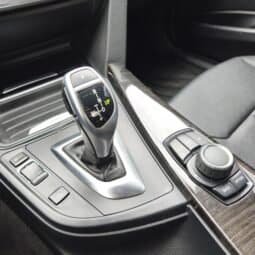 
BMW Serie 3 335i Luxury 2015 lleno									