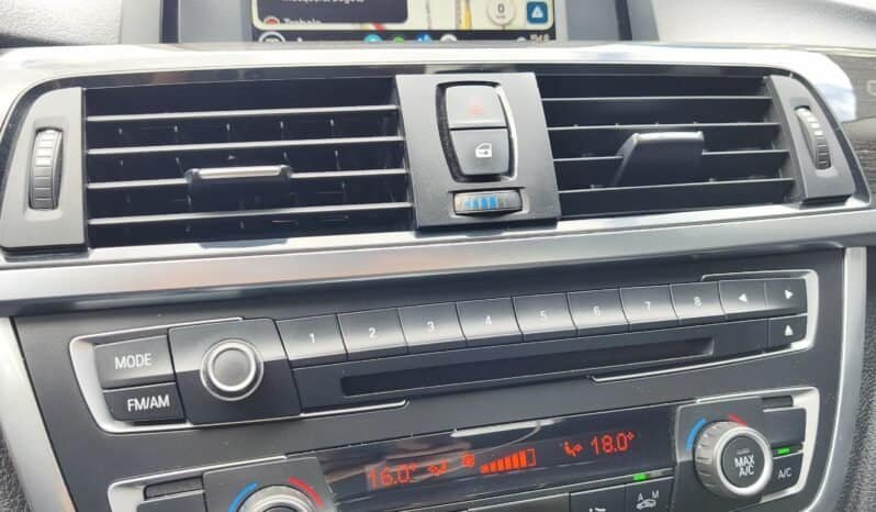
BMW Serie 3 335i Luxury 2015 lleno									