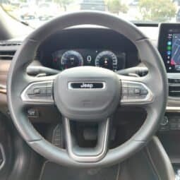 
Jeep COMMANDER OVERLAND 2023 lleno									