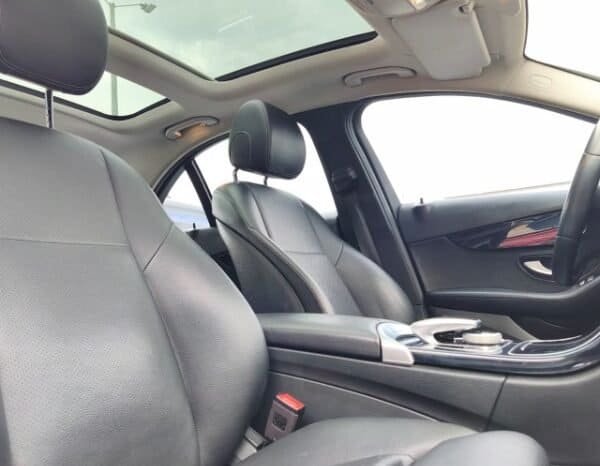 
Mercedes-Benz Clase C180 1.6 Avantgarde 2019 lleno									