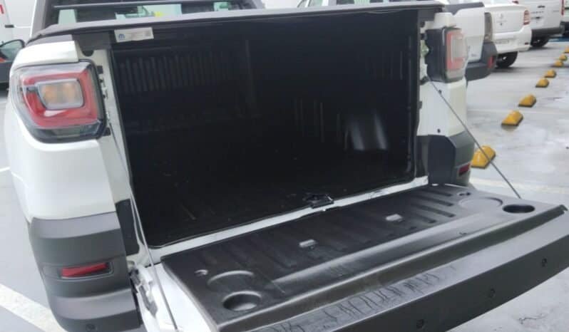 
RAM 700 SLT CABINA SENCILLA 2026 lleno									
