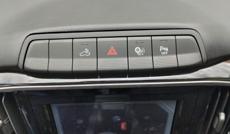 
RAM 700 SLT CABINA SENCILLA 2026 lleno									
