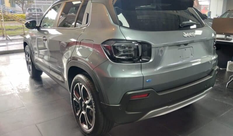 
Jeep AVENGER SUMMIT 2026 lleno									