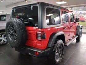 Jeep WRANGLER UNLIMITED SPORT 2025