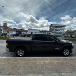 
RAM 1500 BIG HORN DOBLE CABINA 2021 lleno									