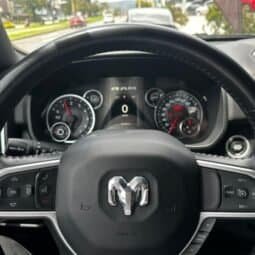 
RAM 1500 BIG HORN DOBLE CABINA 2021 lleno									