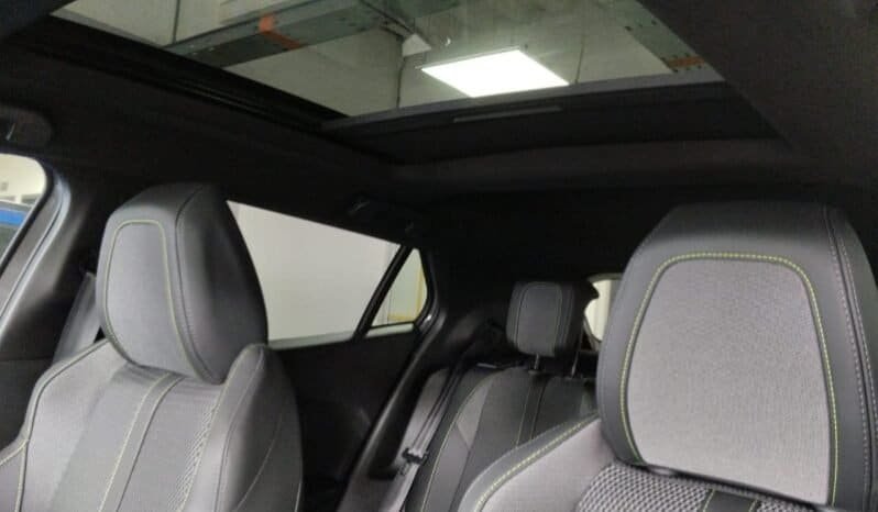 
Peugeot 2008 GT 2026 lleno									