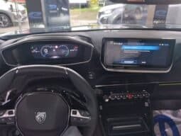 
Peugeot 2008 GT 2026 lleno									