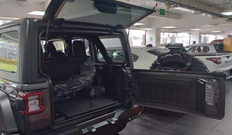 
Jeep Wrangler Rubicon Unlimited 2025 lleno									