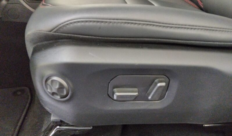 
Jeep Wrangler Rubicon Unlimited 2025 lleno									