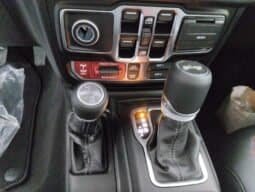 
Jeep Wrangler Rubicon Unlimited 2025 lleno									