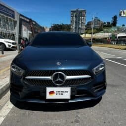 
Mercedes-Benz A 180 2022 lleno									