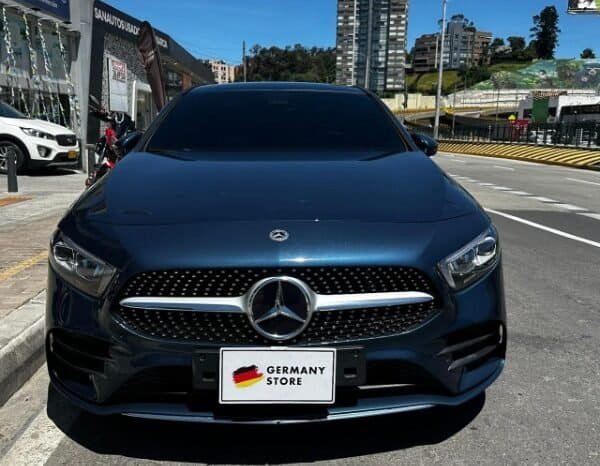 
Mercedes-Benz A 180 2022 lleno									