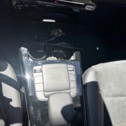 
Mercedes-Benz A 180 2022 lleno									