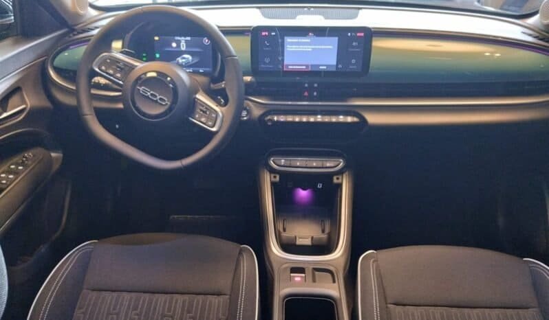 
fiat 600 HIBRIDO 2026 lleno									
