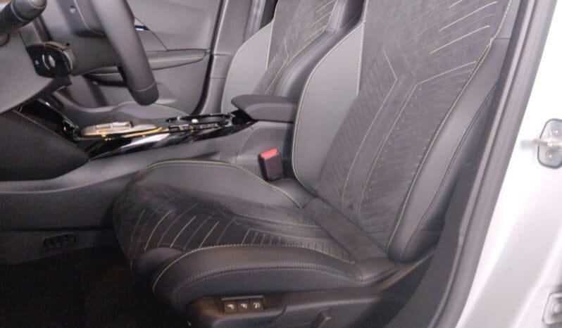 
Peugeot 2008 E 2026 lleno									