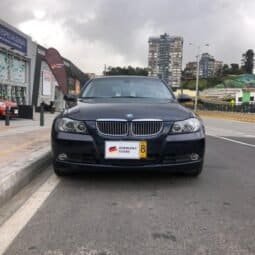 
BMW Serie 3 2.5 325i E90 2006 lleno									