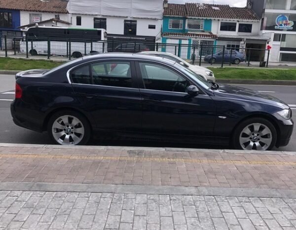 
BMW Serie 3 2.5 325i E90 2006 lleno									