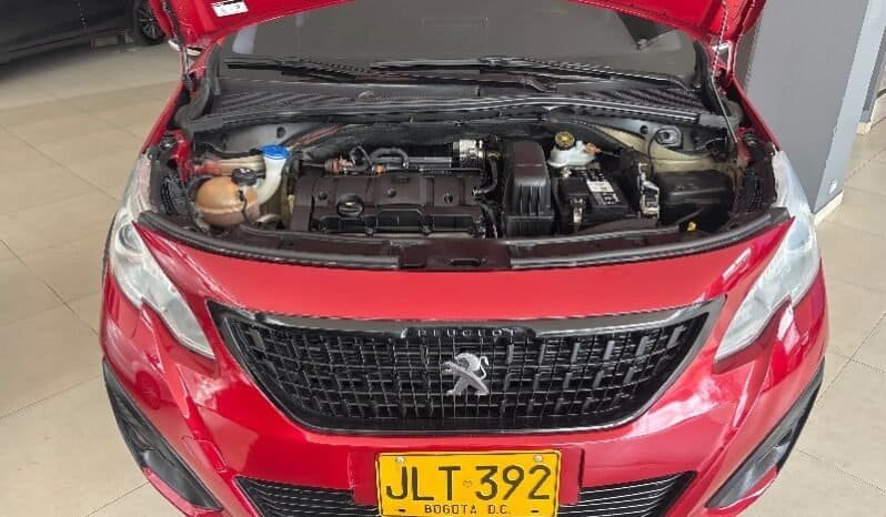 
Peugeot 2008 Style Turbo 2020 lleno									