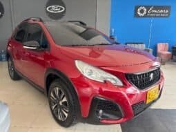 
Peugeot 2008 Style Turbo 2020 lleno									