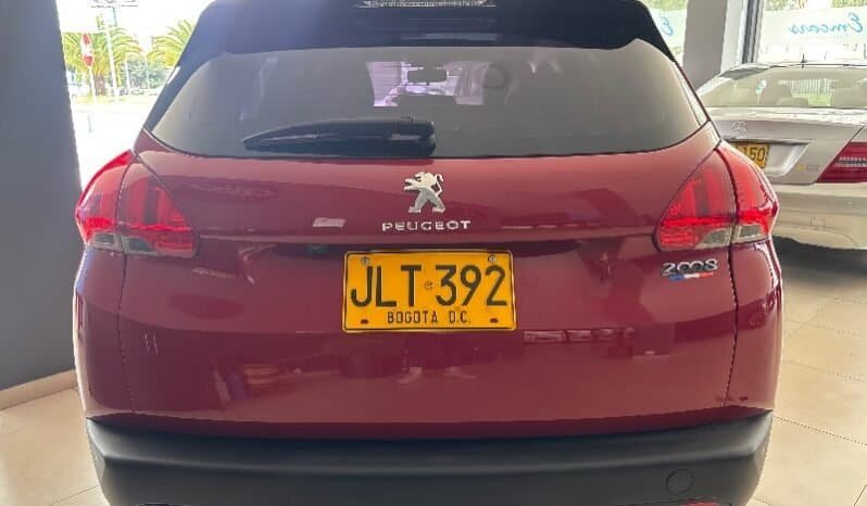 
Peugeot 2008 Style Turbo 2020 lleno									