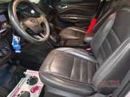 Ford Escape Titanium EcoBoost 2019 lleno
