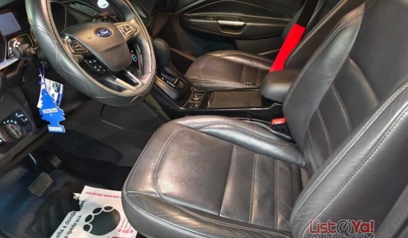 
Ford Escape Titanium EcoBoost 2019 lleno									