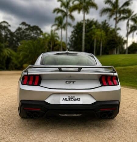 
Ford Mustang GT Premium 2024 lleno									